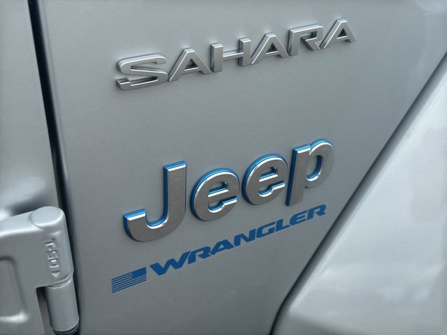 Used 2023 Jeep Wrangler Unlimited Sahara w/ Cold Weather Group AWD/4WD image 22