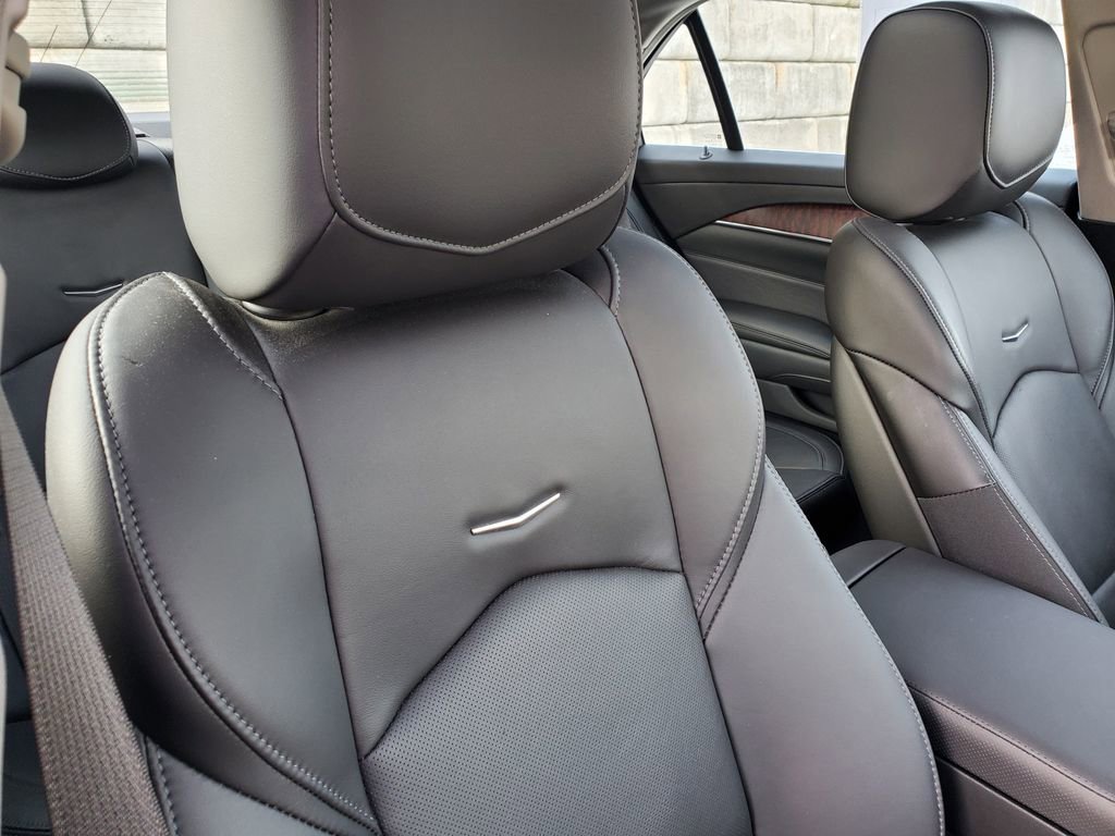 Used 2018 Cadillac CTS Luxury image 43