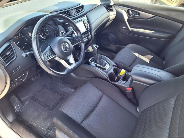 Used 2019 Nissan Rogue SV w/ Premium Package image 10