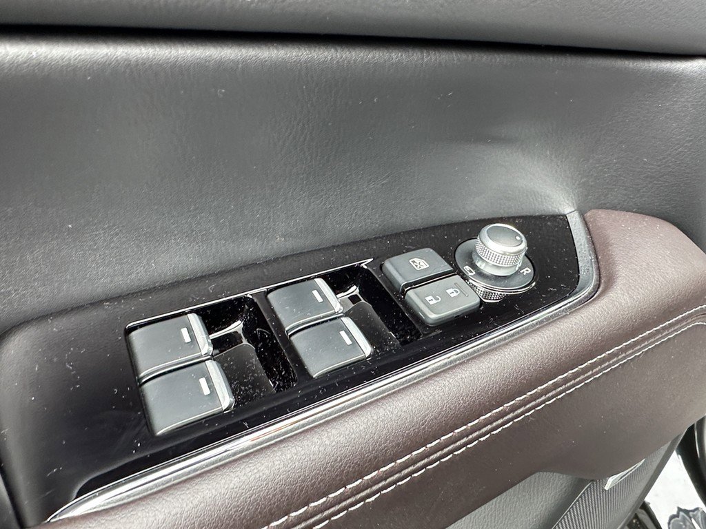 Certified 2025 MAZDA CX-5 Signature image 22