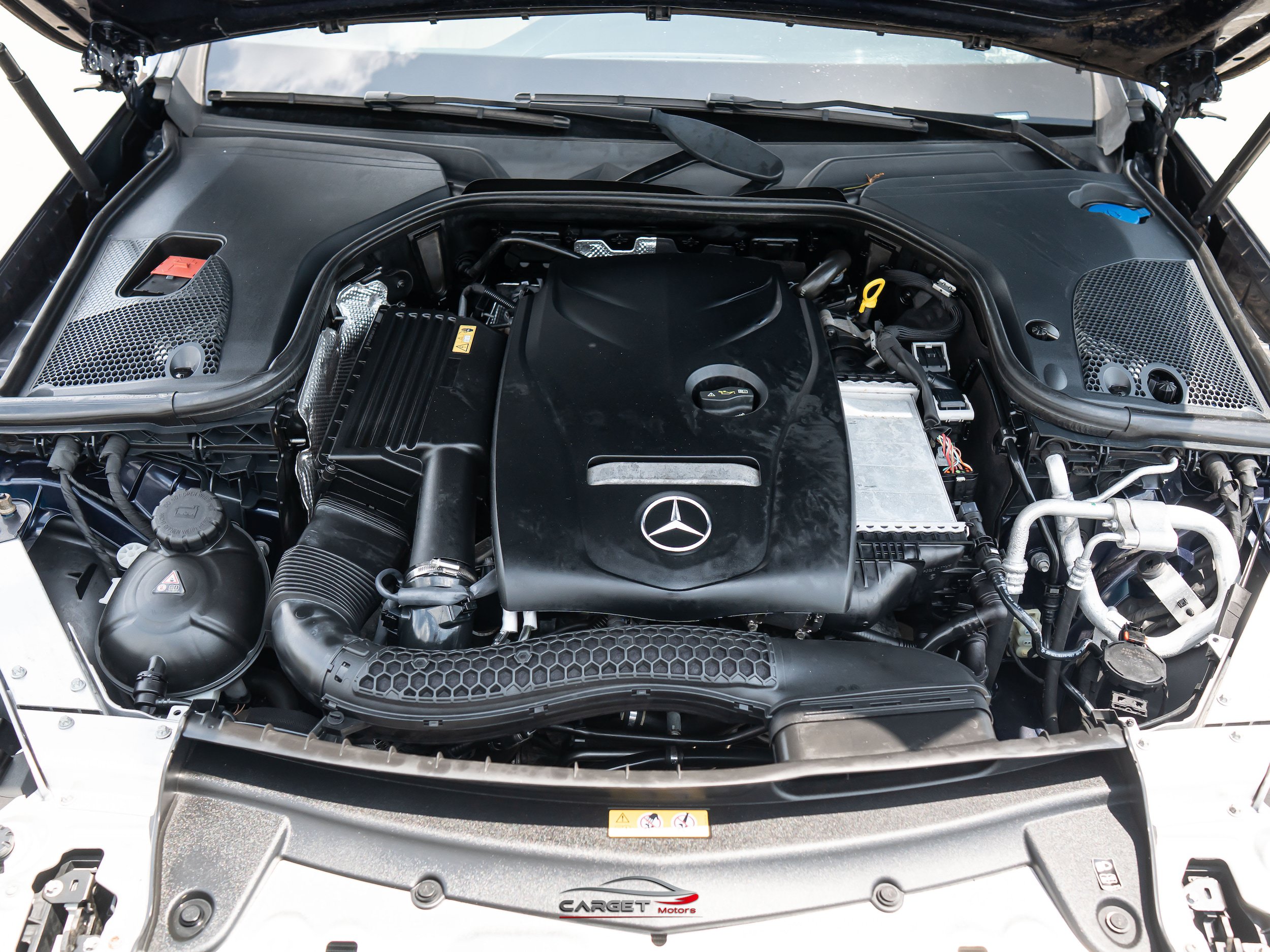 Used 2017 Mercedes-Benz E 300 4MATIC image 50