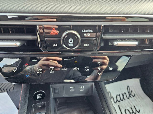 New 2025 Nissan Kicks SR w/ SR Premium Package image 34