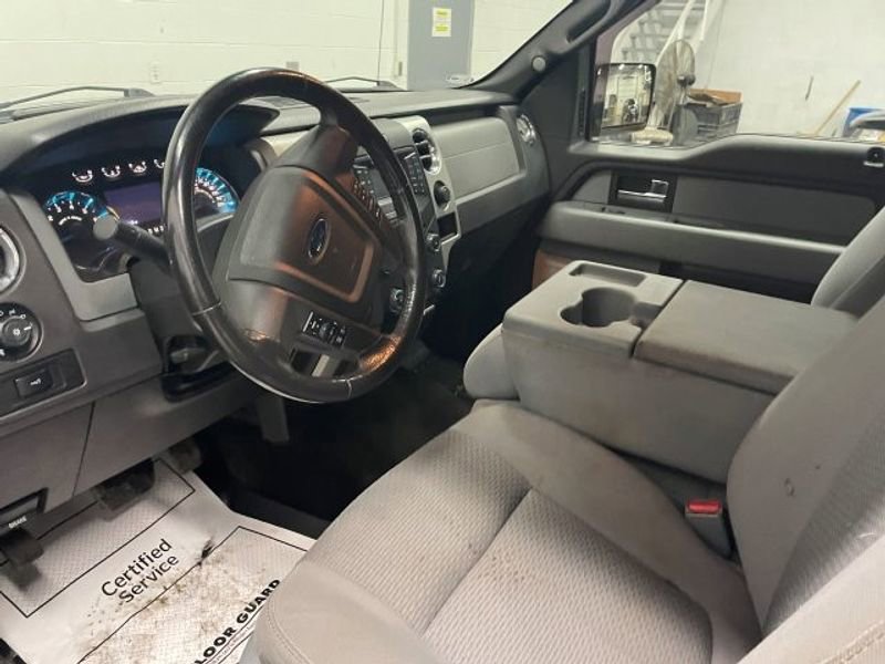 Used 2013 Ford F150 XLT w/ Luxury Equipment Group image 12