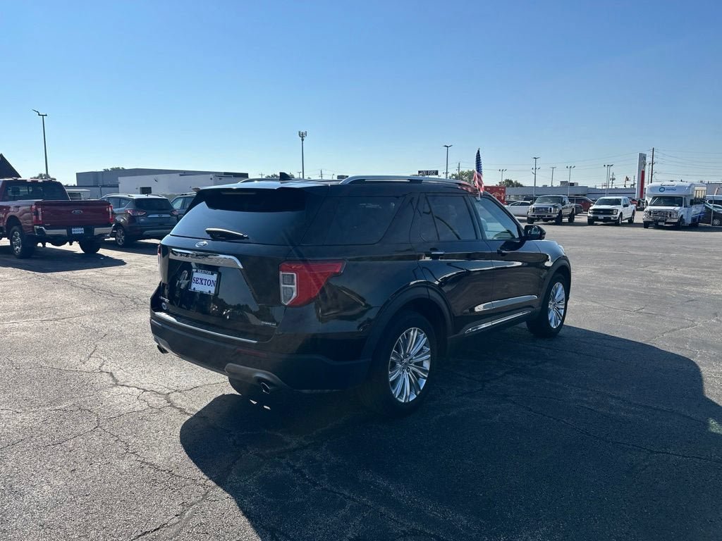 Certified 2022 Ford Explorer Limited w/ Hybrid Equipment Group 310A AWD/4WD image 5