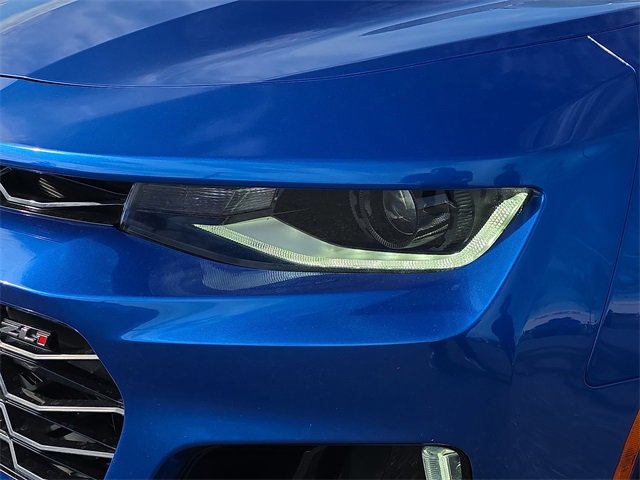 Used 2018 Chevrolet Camaro ZL1 w/ LPO, ZL1 Protection Package image 7