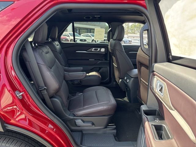New 2026 Ford Explorer Platinum image 26