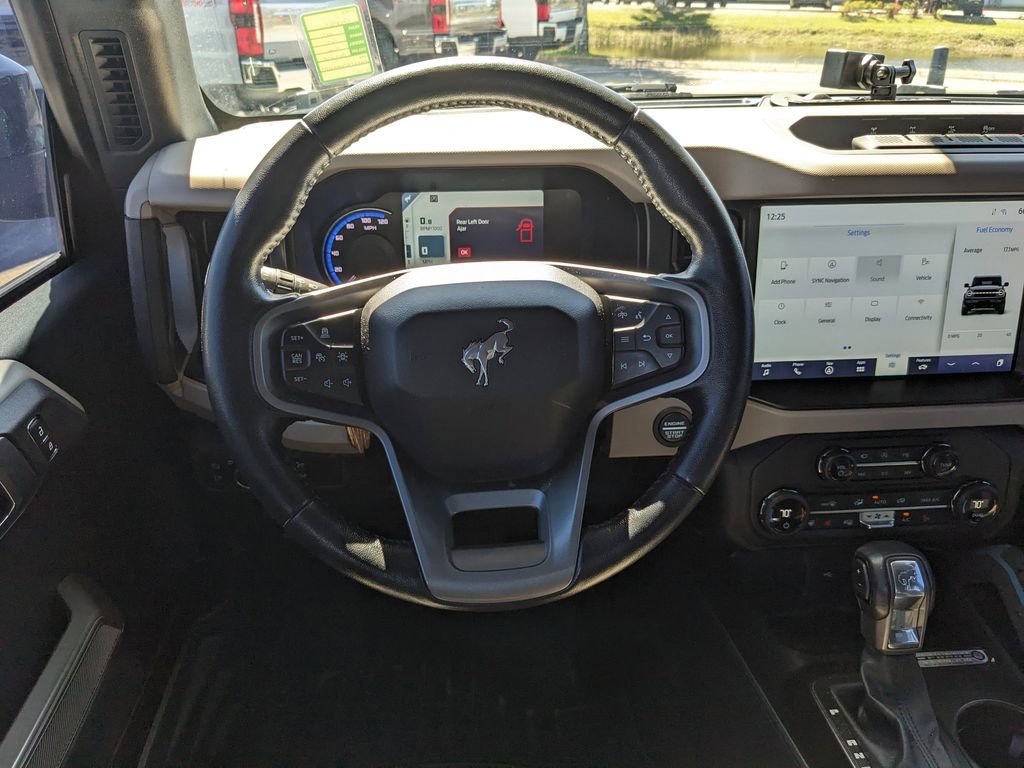 Certified 2021 Ford Bronco Wildtrak image 13