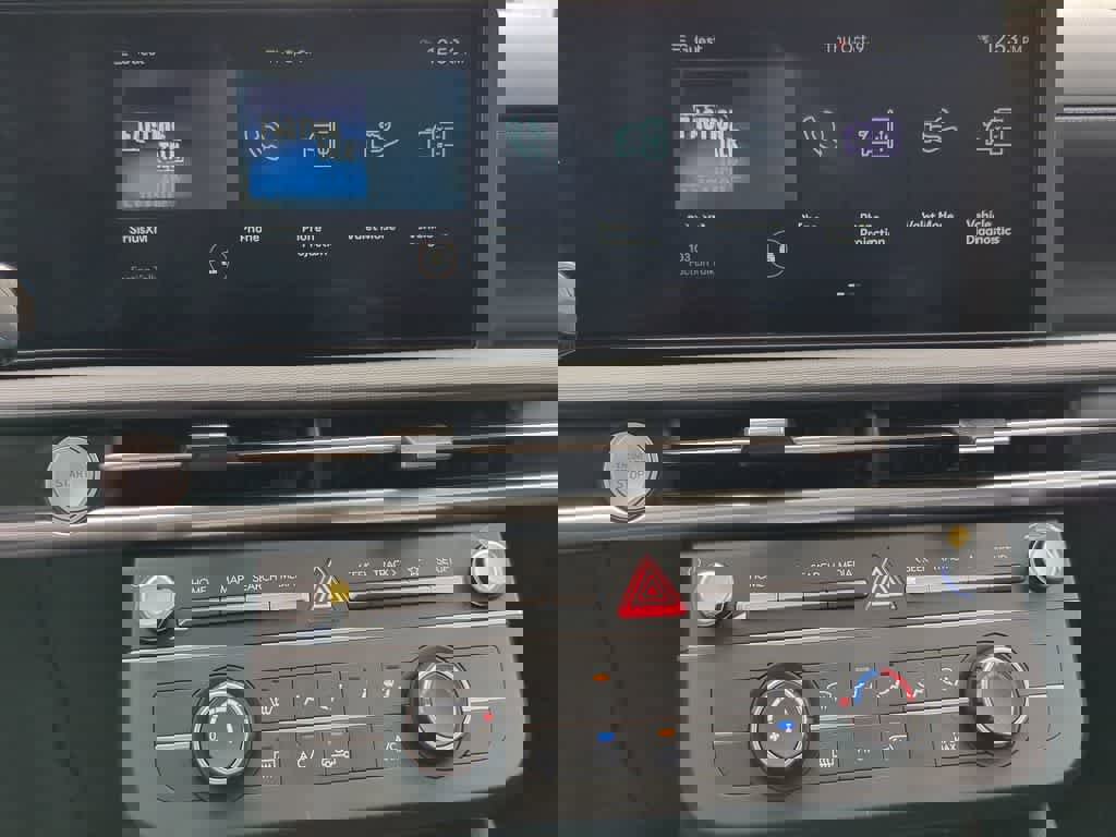 New 2026 Hyundai Tucson SE image 28