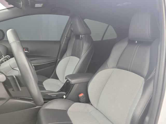 Used 2022 Toyota Corolla XSE FWD image 17