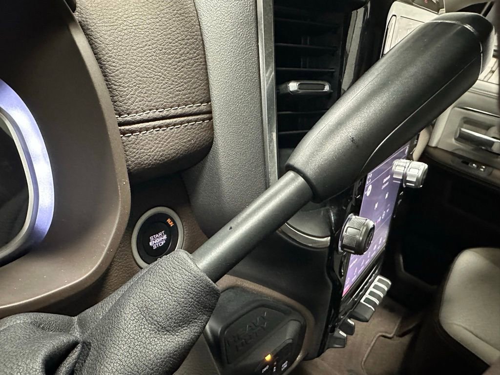 Used 2025 RAM 2500 Laramie image 22