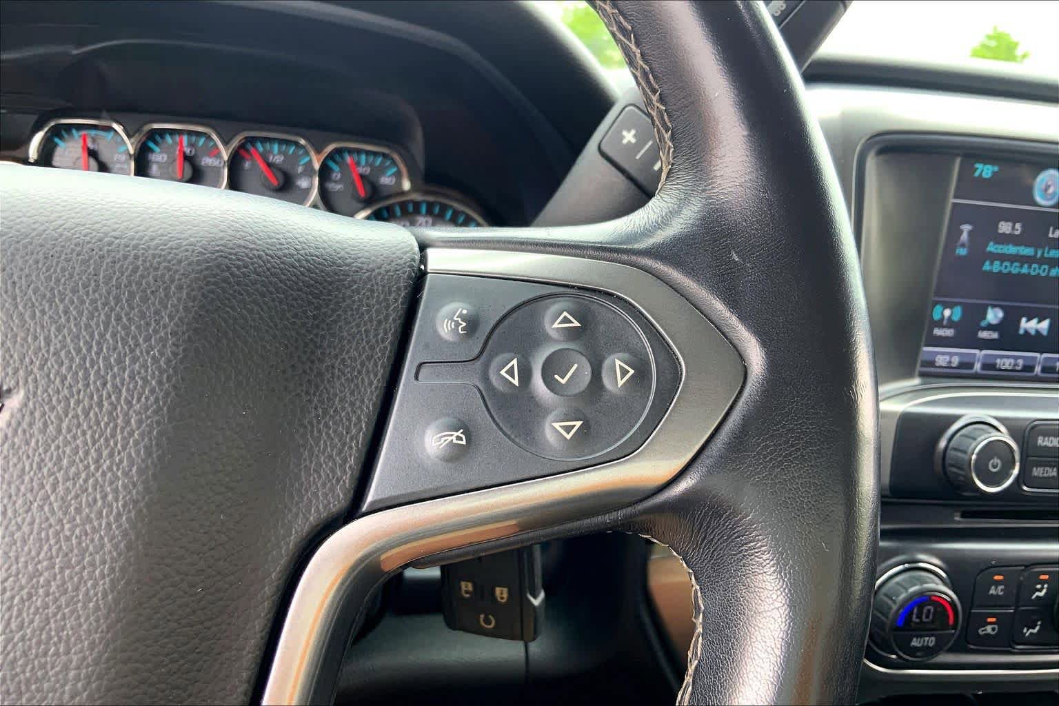 Used 2018 Chevrolet Silverado 1500 LT w/ All Star Edition AWD/4WD image 24
