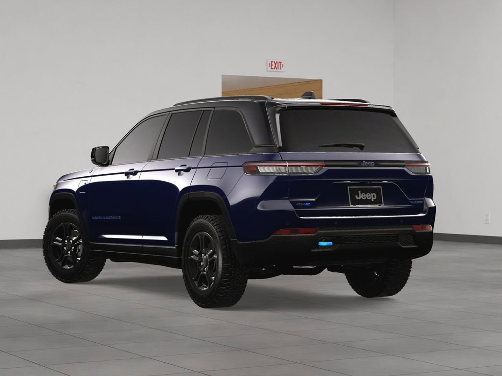 New 2024 Jeep Grand Cherokee Trailhawk w/ Advanced Protech Group II image 4