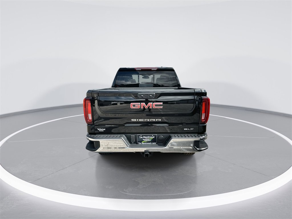 New 2026 GMC Sierra 1500 SLT image 7