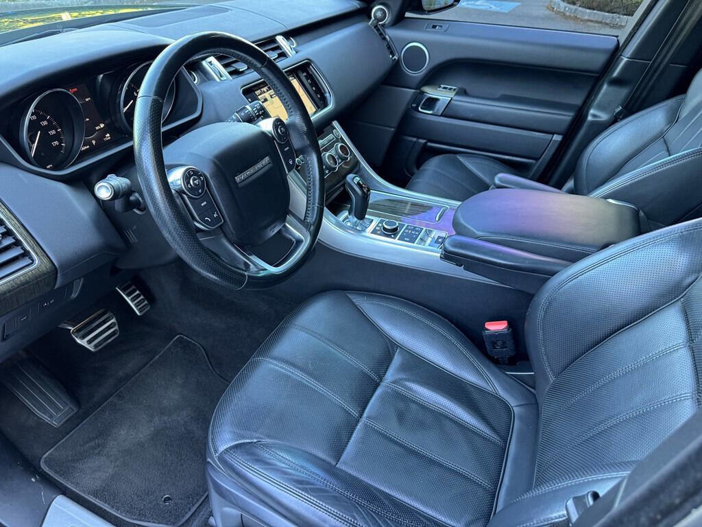 Used 2016 Land Rover Range Rover Sport HSE image 10