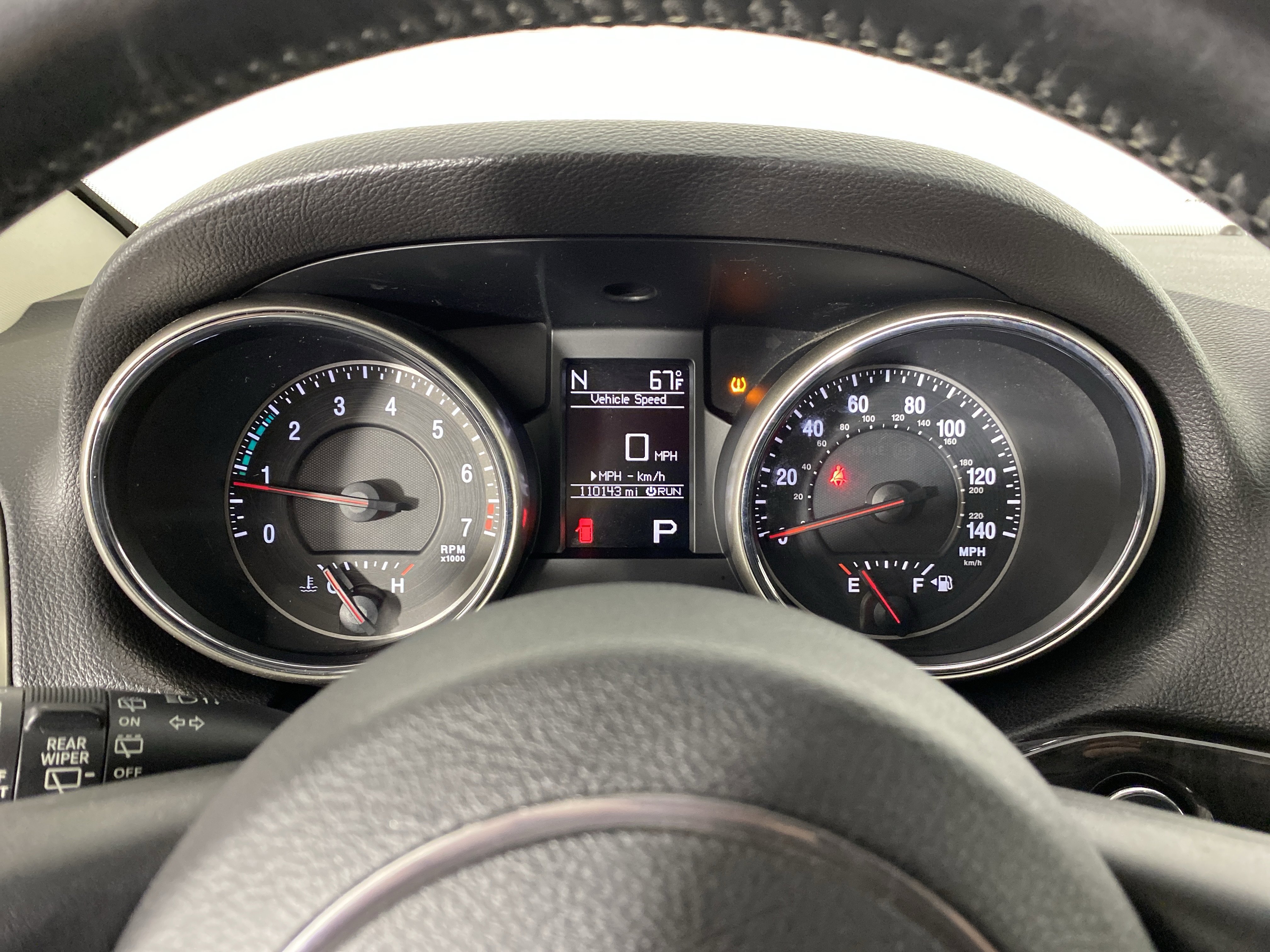 Used 2011 Jeep Grand Cherokee Laredo AWD/4WD image 17