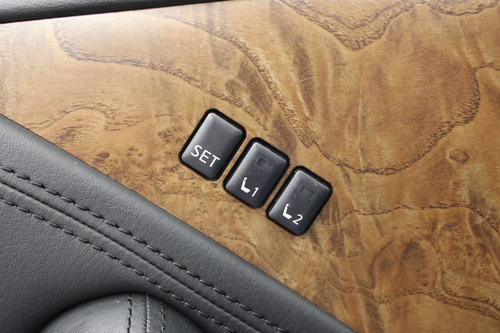 Used 2023 Nissan Armada SL RWD image 20