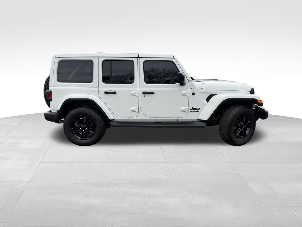 Used 2023 Jeep Wrangler Altitude image 9