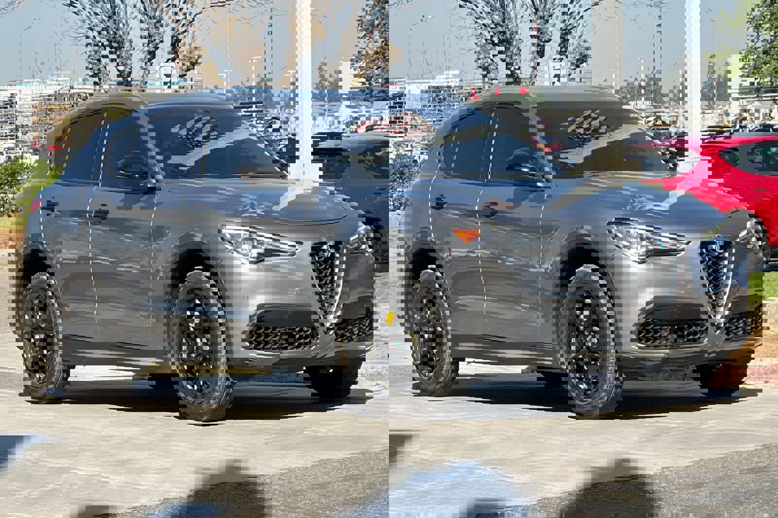 Used 2018 Alfa Romeo Stelvio image 10