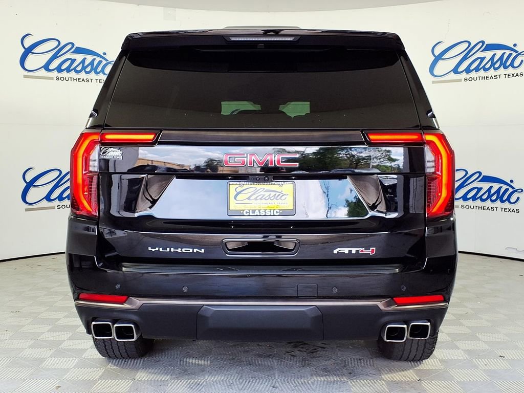 Used 2025 GMC Yukon XL AT4 Ultimate image 4