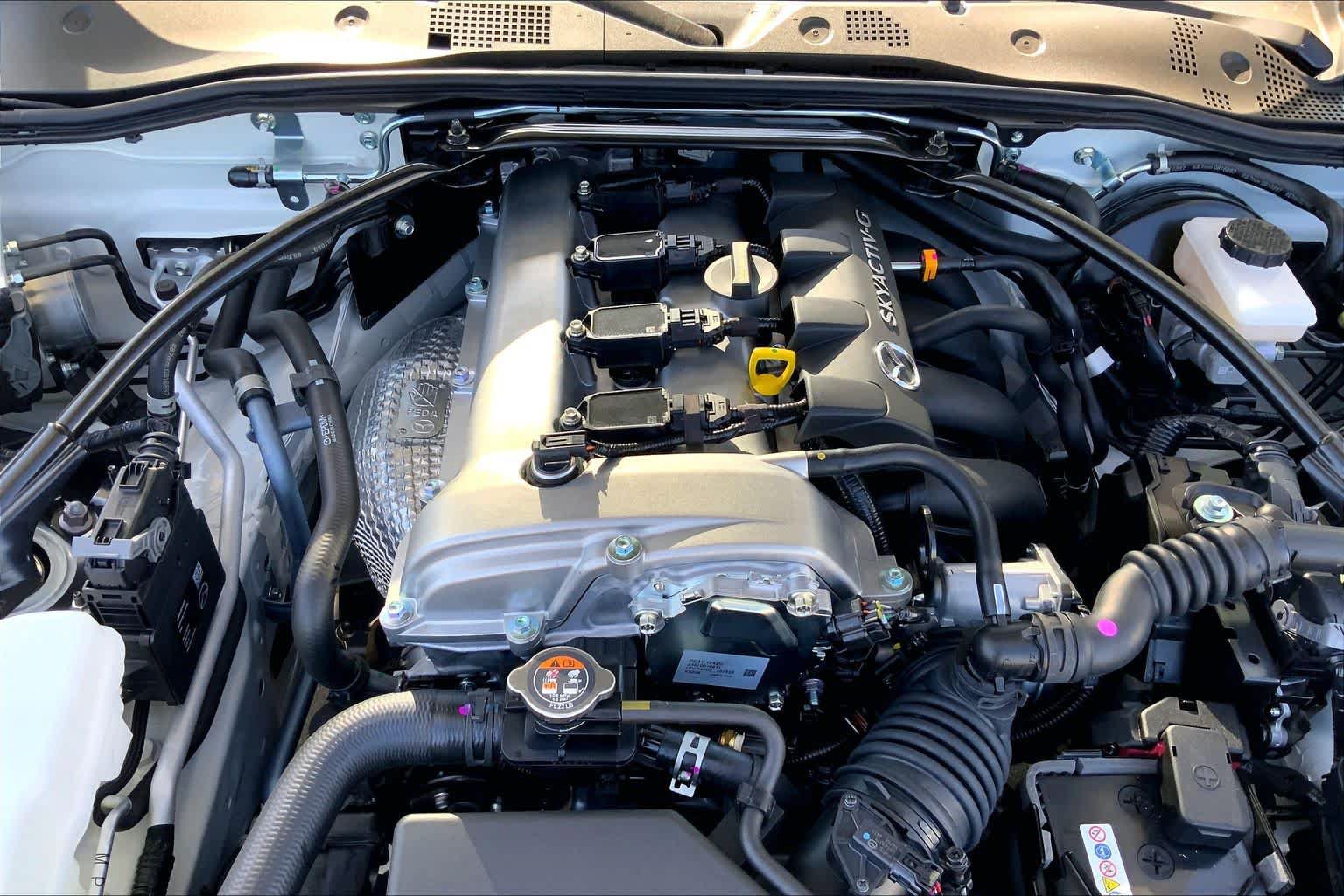 New 2026 MAZDA MX-5 Miata RF Grand Touring RWD image 16