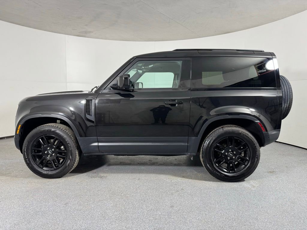 Used 2024 Land Rover Defender 90 S image 10