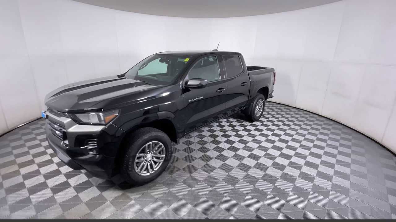 Certified 2023 Chevrolet Colorado LT w/ LT Convenience Package image 8