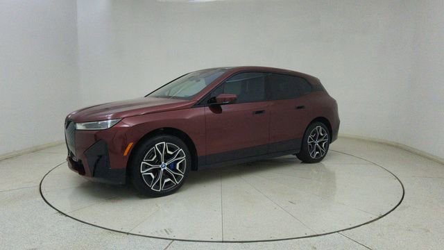 Used 2024 BMW iX xDrive50 w/ Premium Package AWD/4WD image 64