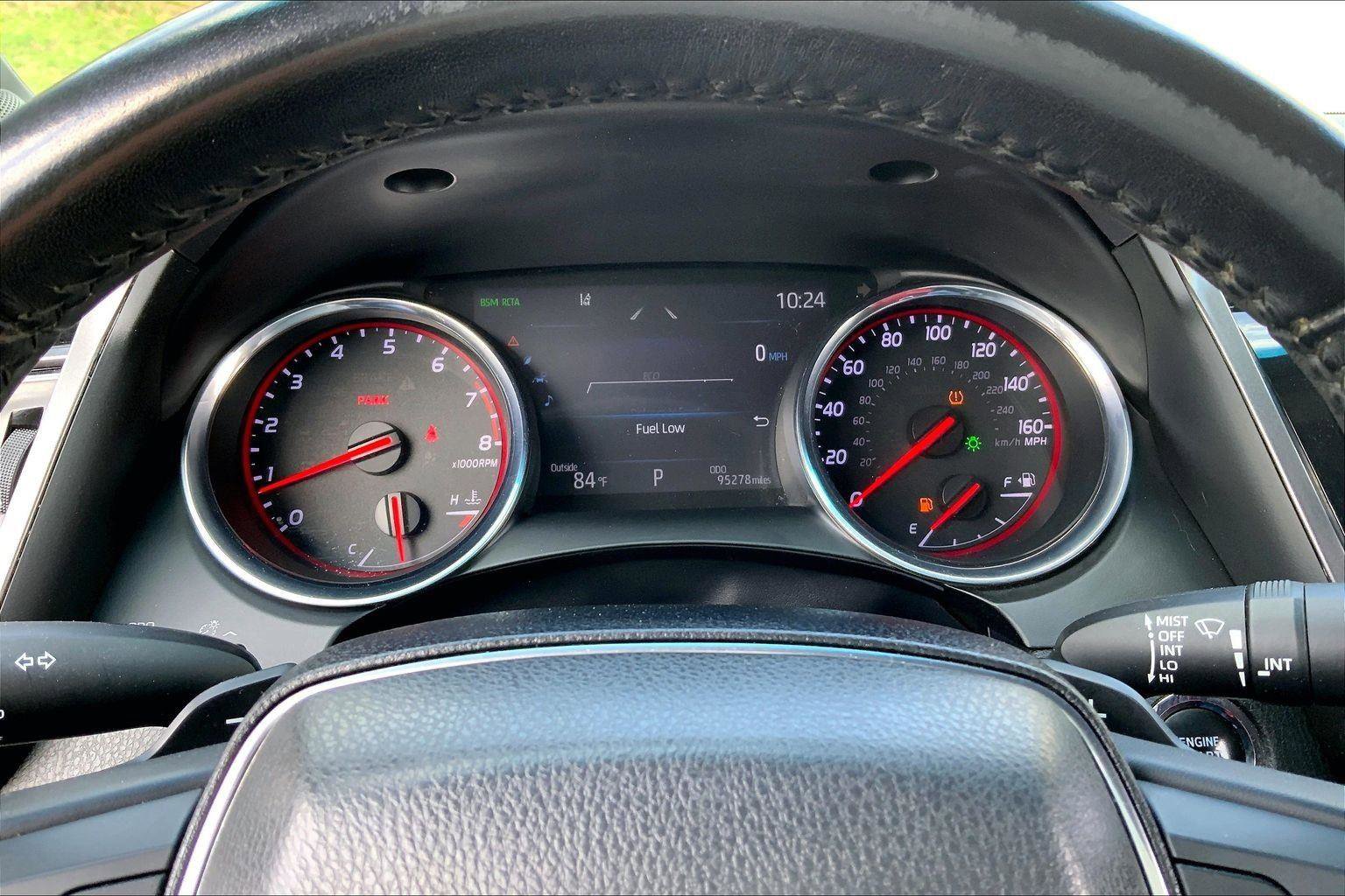 Used 2019 Toyota Camry XSE FWD image 19