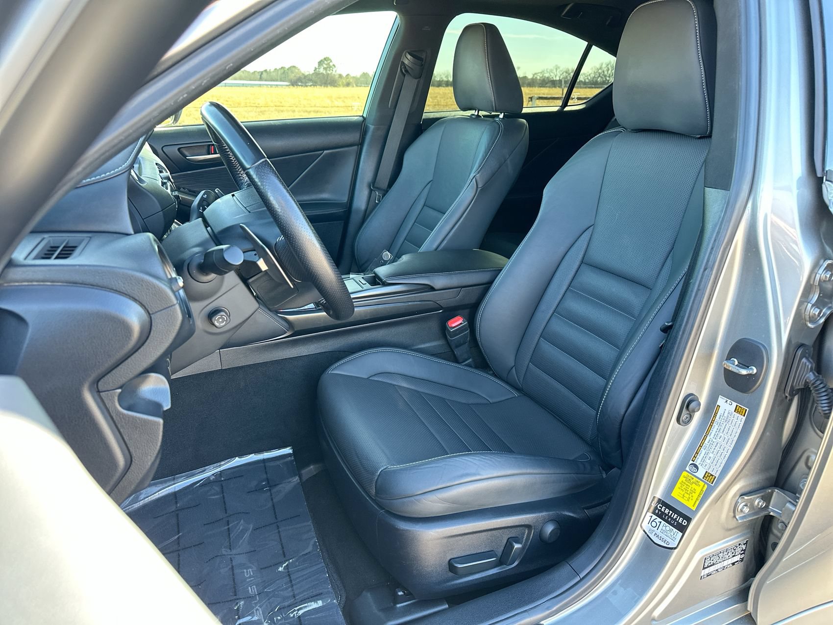 Used 2023 Lexus IS 350 F Sport w/ Memory Package RWD image 11