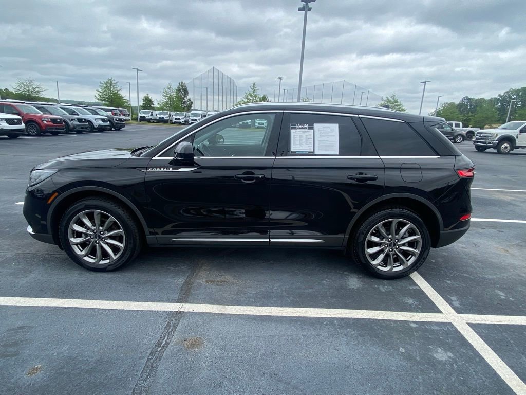 Used 2021 Lincoln Corsair AWD w/ Premium Package image 4