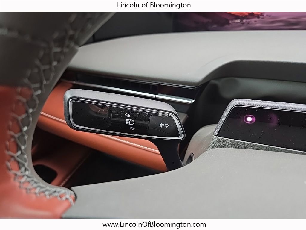 New 2024 Lincoln Nautilus Black Label w/ Jet Appearance Package (87T) image 20