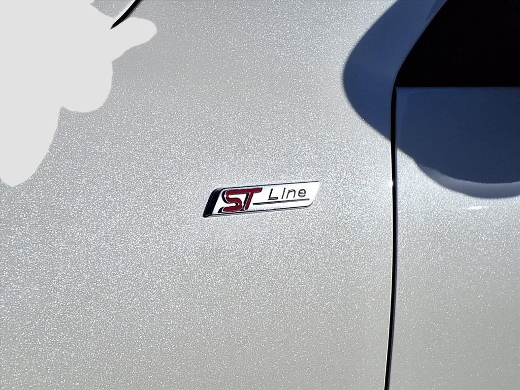 New 2026 Ford Escape ST-Line w/ Tech Pack #1 image 7