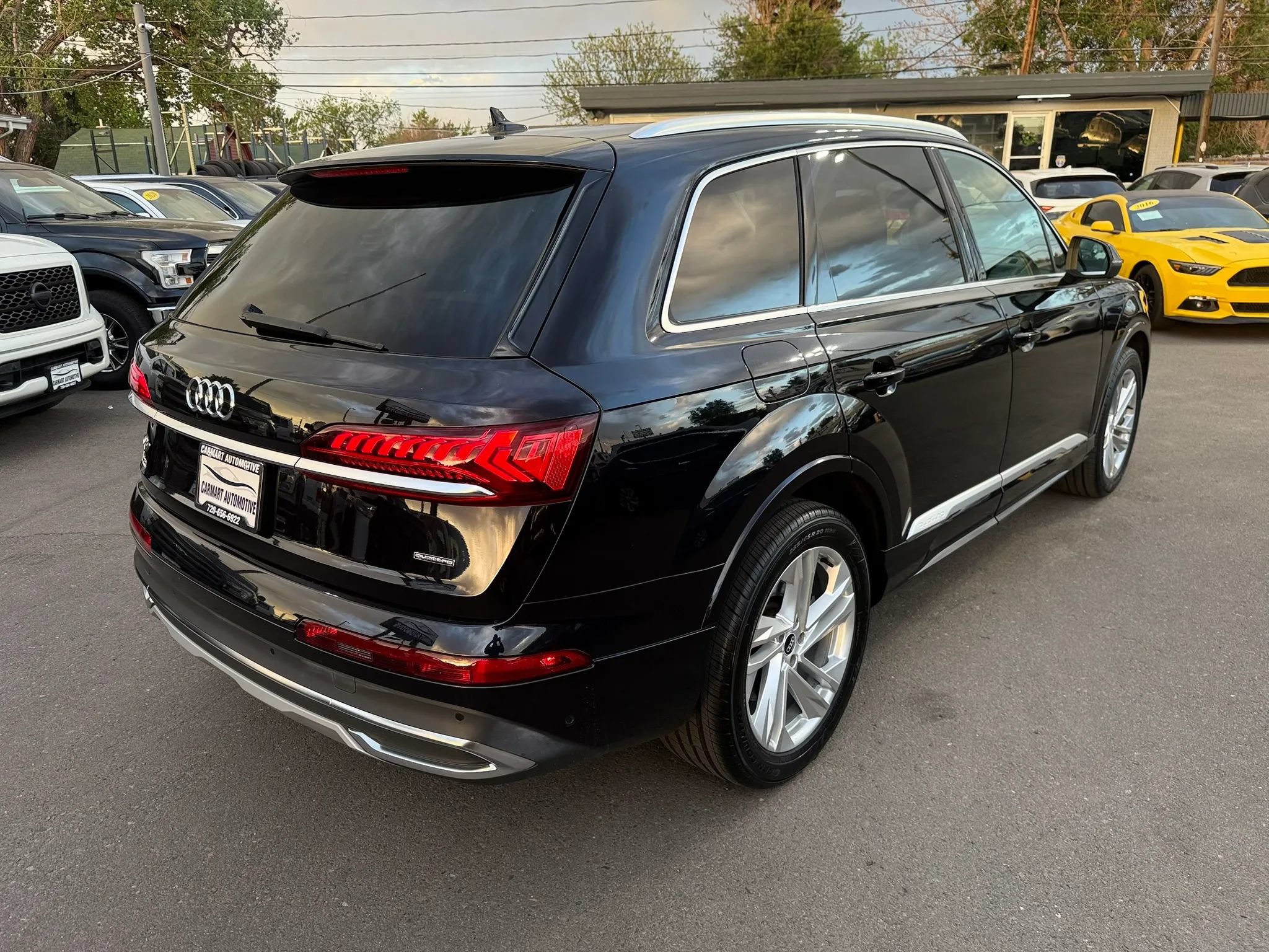 Used 2021 Audi Q7 2.0T Premium Plus w/ Premium Plus Package AWD/4WD image 9