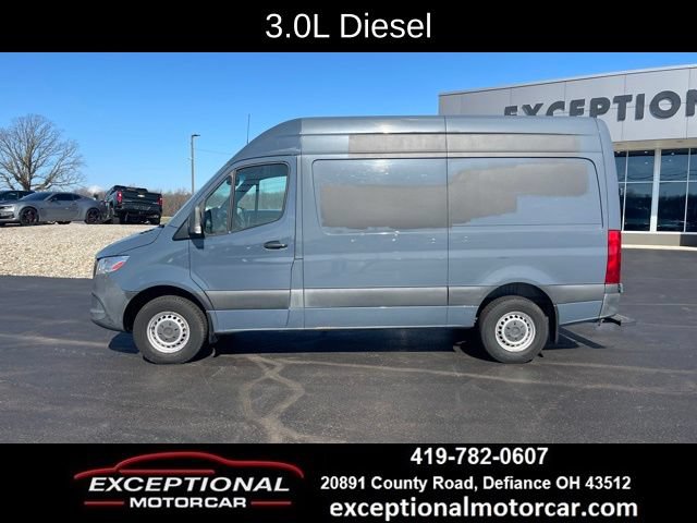 Used 2019 Mercedes-Benz Sprinter 144 image 2