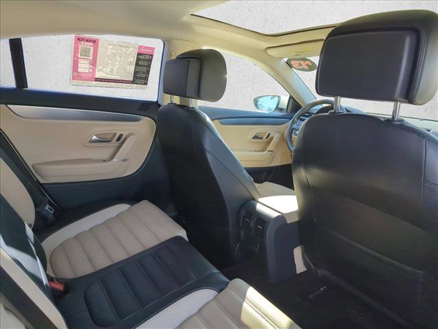 Used 2013 Volkswagen CC Lux image 24