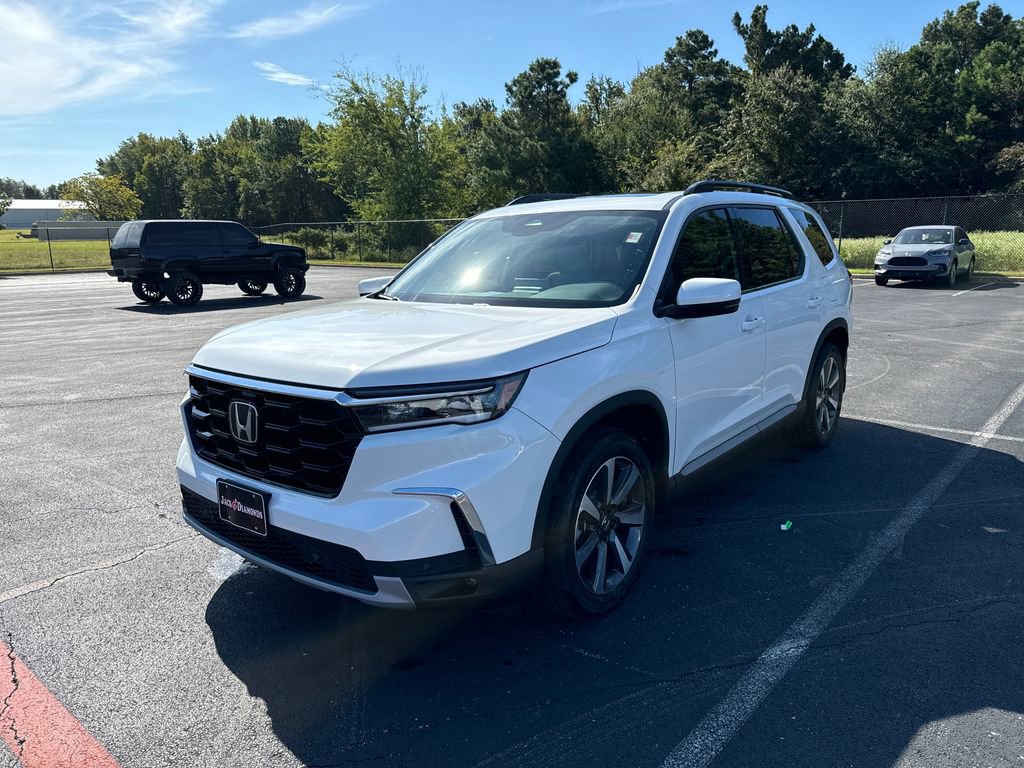 New 2025 Honda Pilot Touring