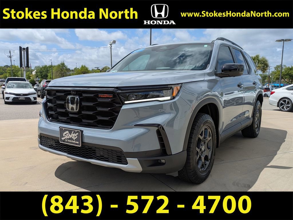 Certified 2024 Honda Pilot TrailSport image 7