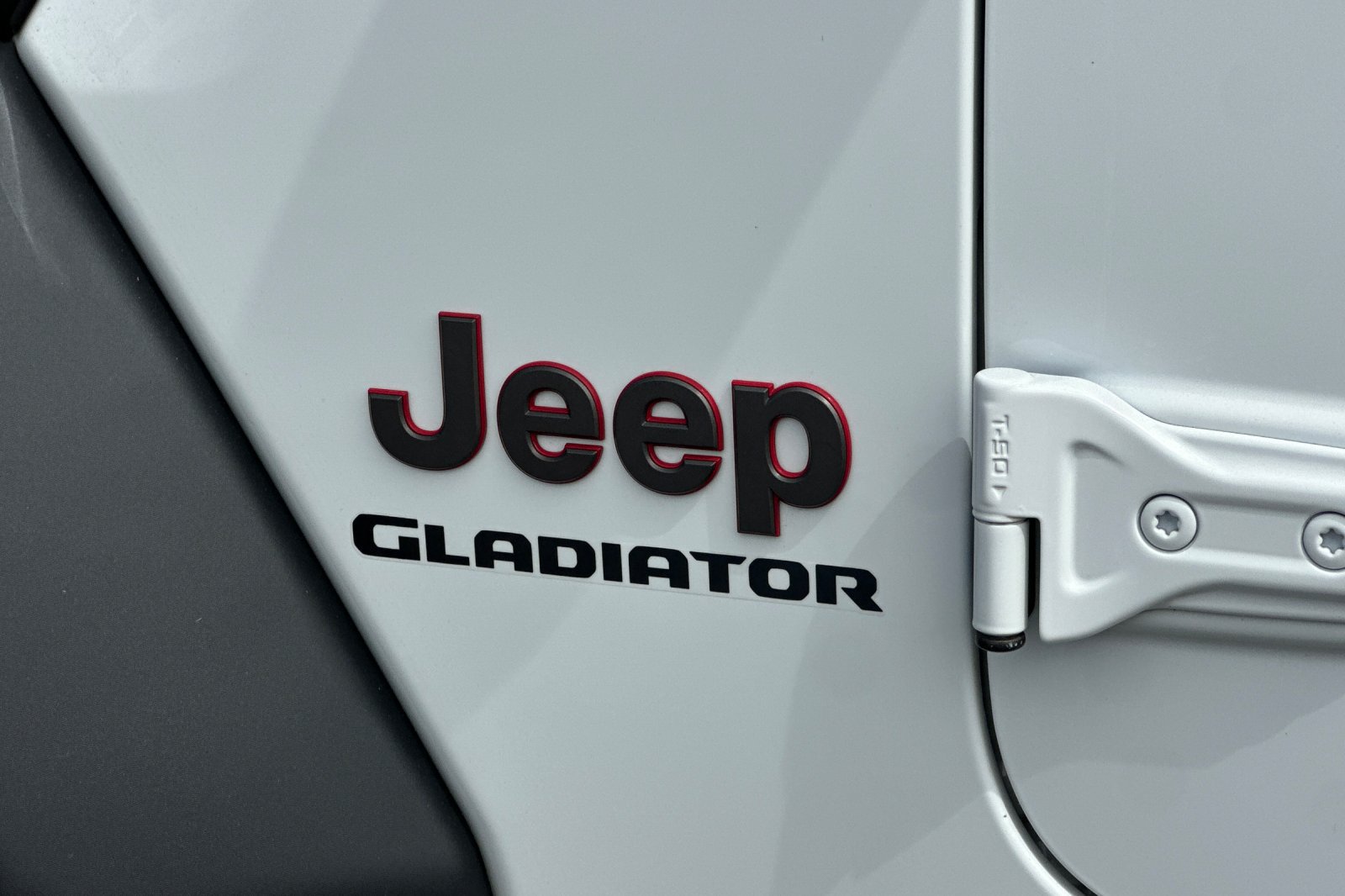 Used 2021 Jeep Gladiator Rubicon w/ Trailer Tow Package AWD/4WD image 25
