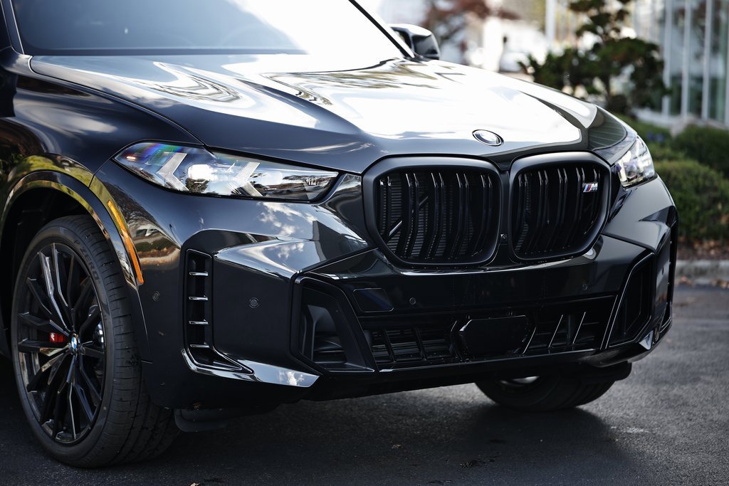 New 2026 BMW X5 M60i w/ Executive Package image 2