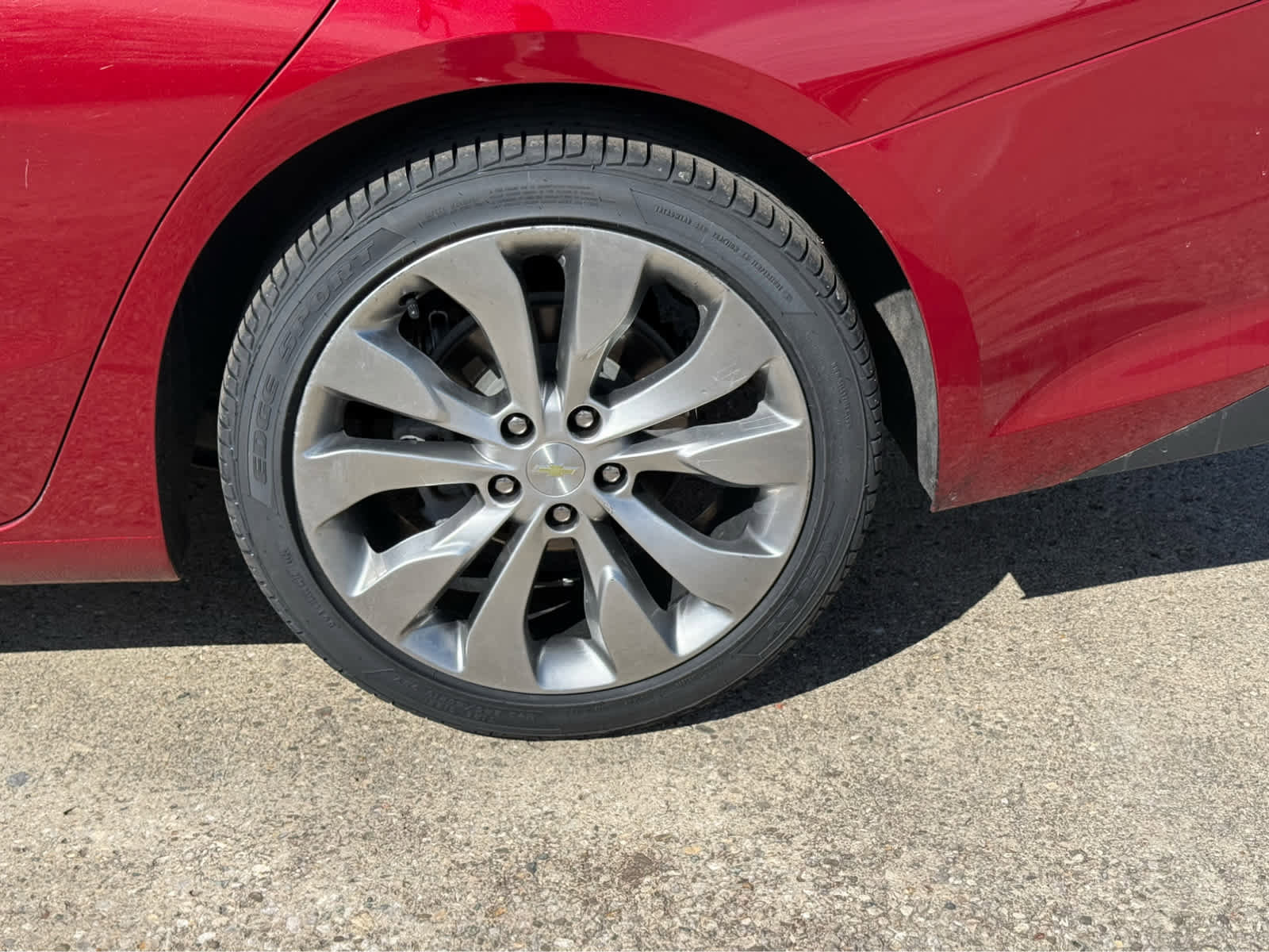 Used 2017 Chevrolet Malibu Premier w/ Premier Sun and Wheel Package image 7