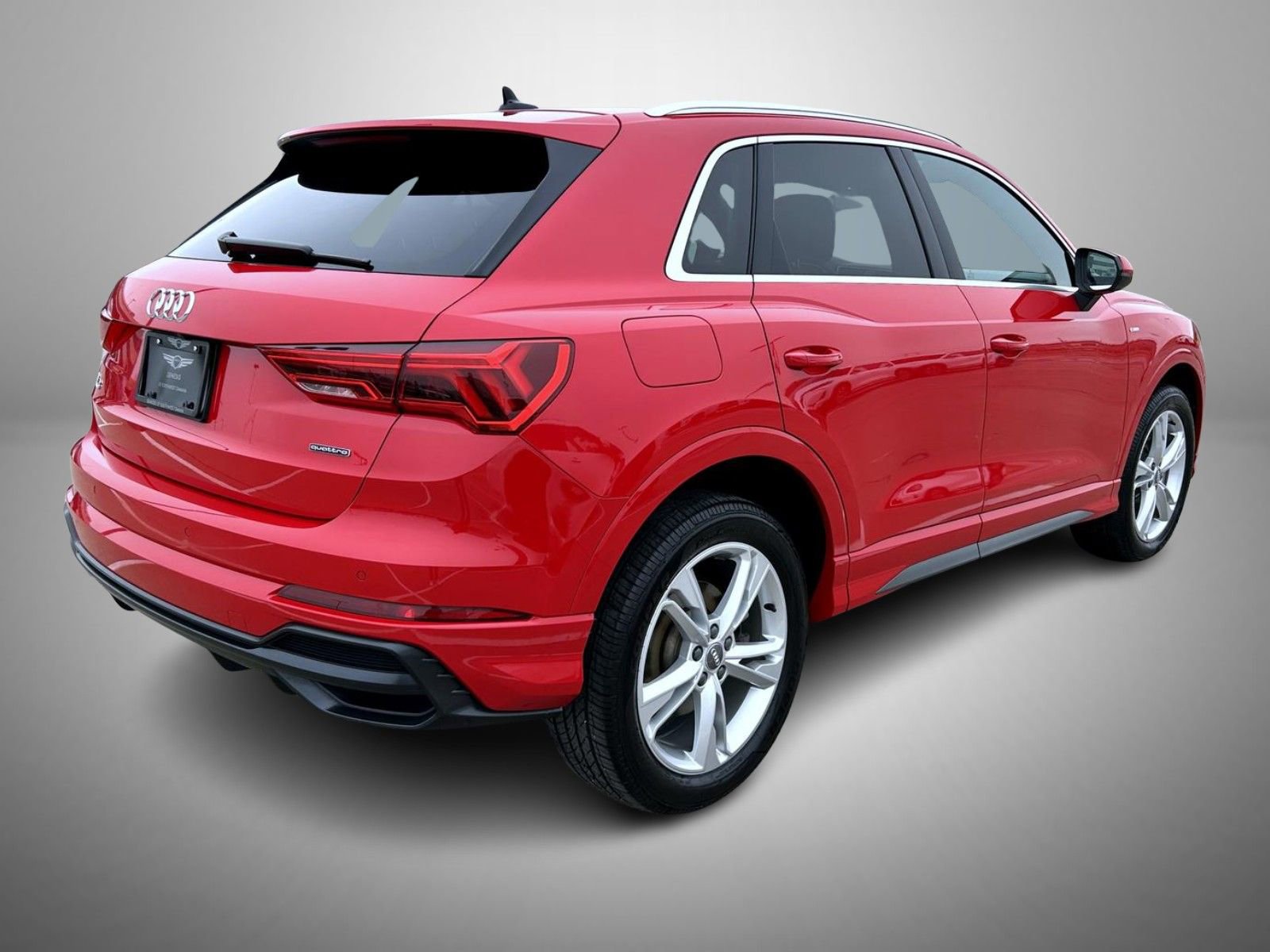 Used 2020 Audi Q3 2.0T Premium Plus w/ Premium Plus Package image 5