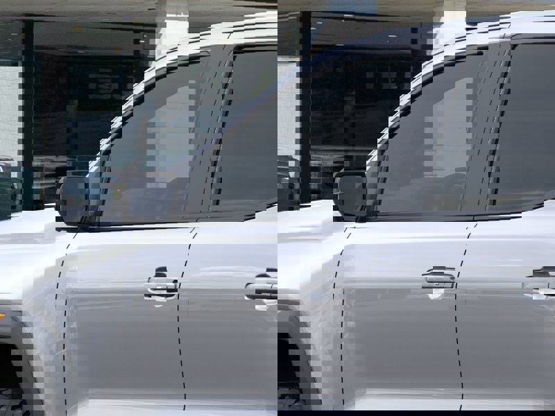 New 2026 GMC Canyon Elevation w/ Convenience Package image 15