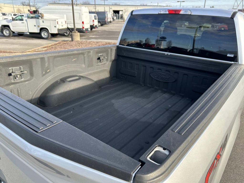 Used 2017 Ford F150 XL w/ Equipment Group 101A Mid image 13