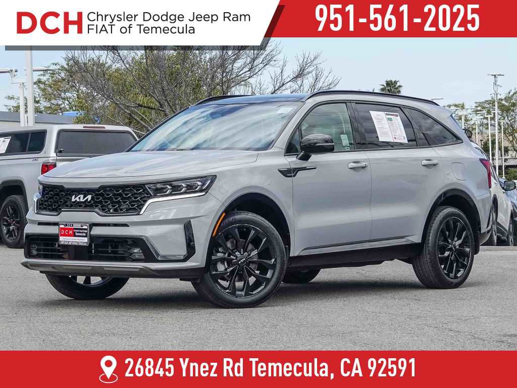 Used 2023 Kia Sorento SX