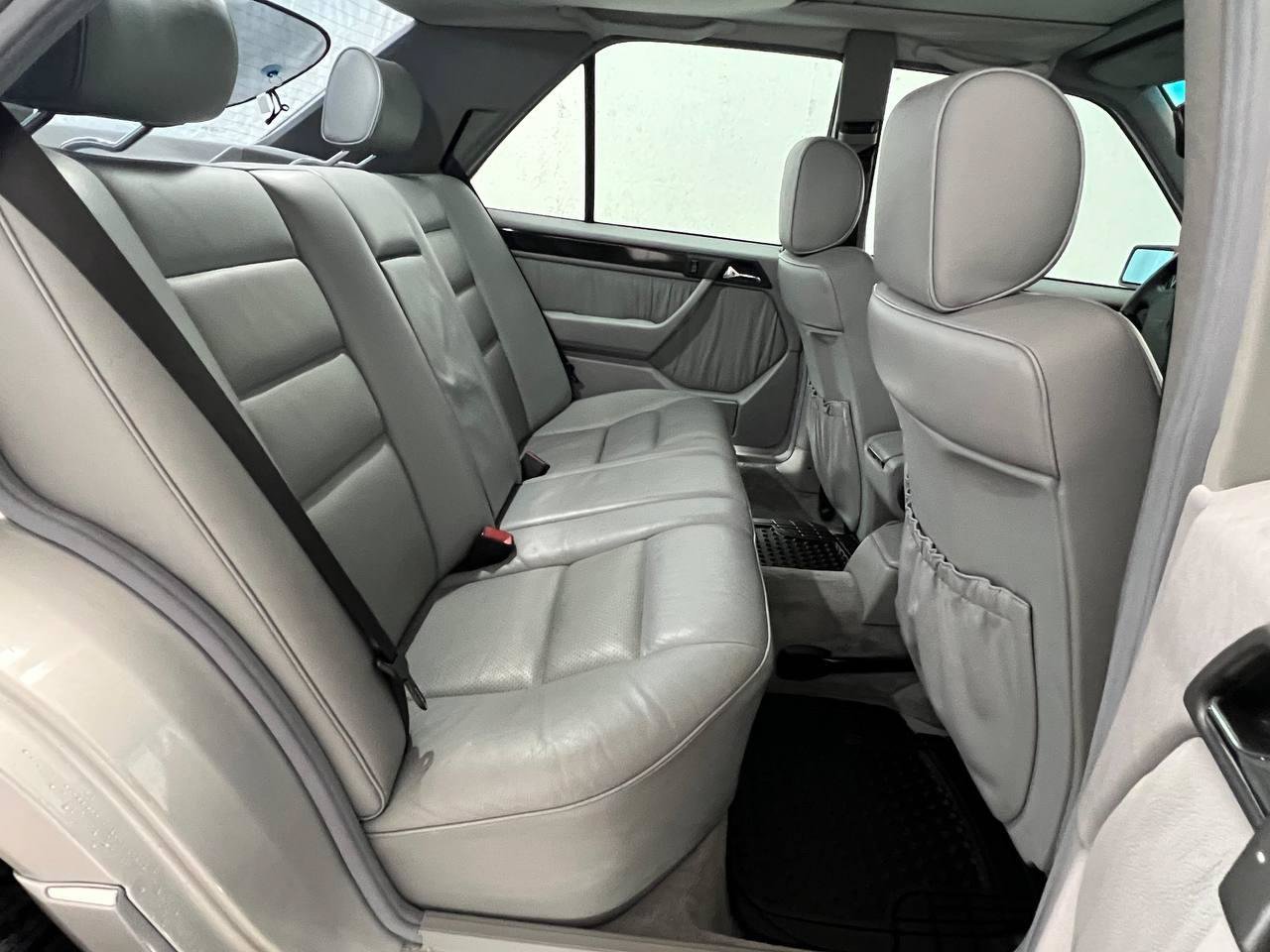 Used 1995 Mercedes-Benz E 320 Sedan image 14