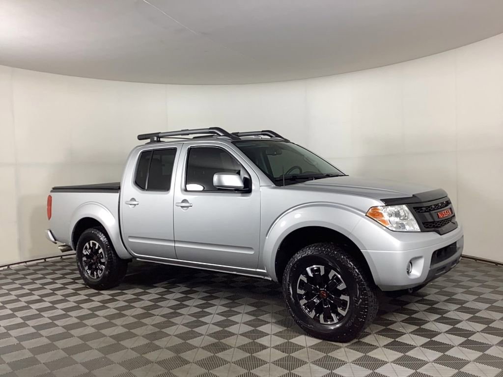 Used 2015 Nissan Frontier PRO-4X image 1