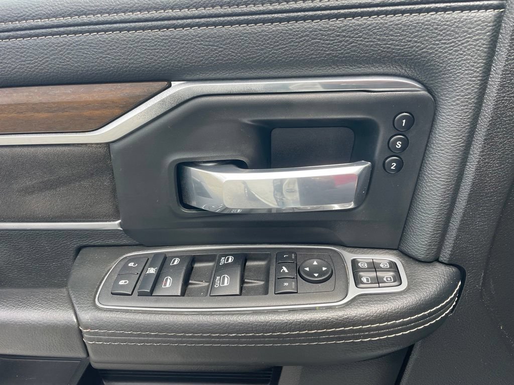 Used 2024 RAM 2500 Laramie AWD/4WD image 28