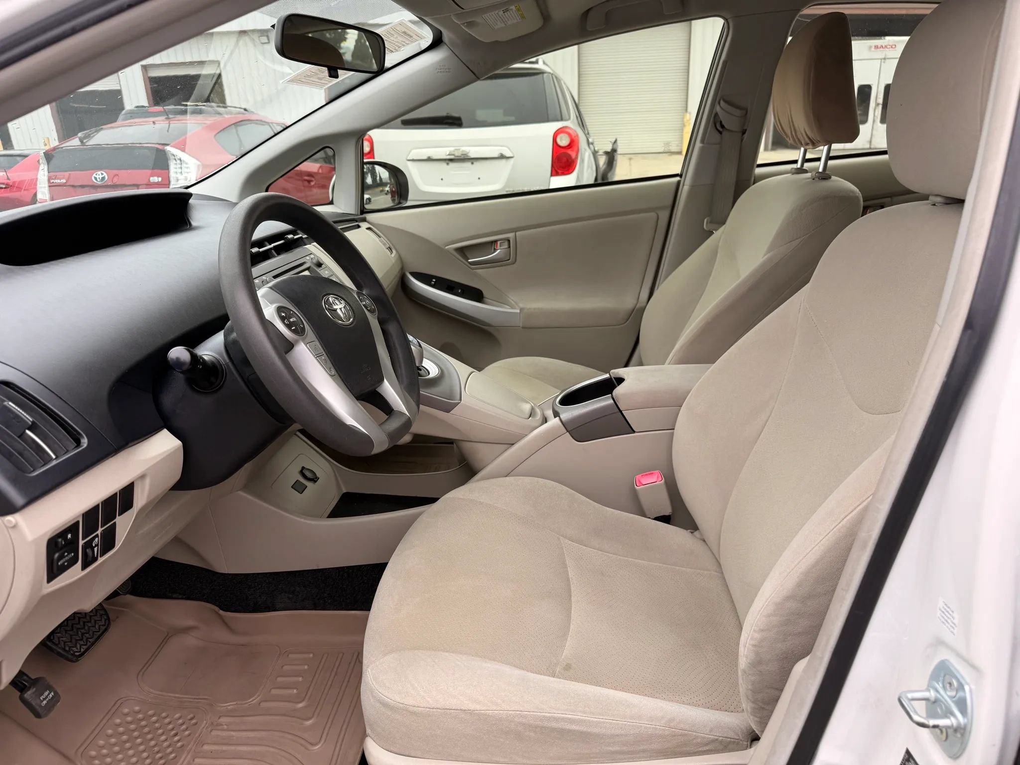 Used 2013 Toyota Prius Three FWD image 2