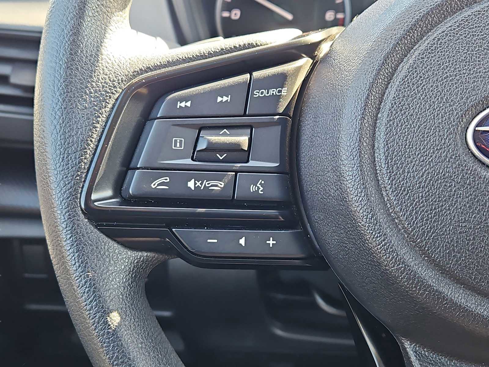 Used 2025 Subaru Crosstrek 2.0i Premium AWD/4WD image 24