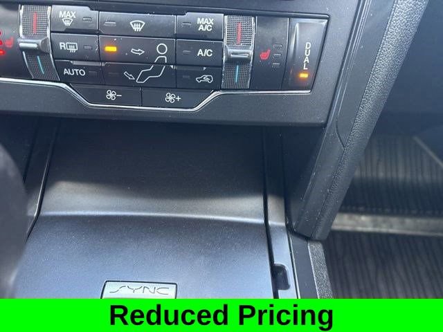 Used 2019 Ford Explorer XLT w/ Equipment Group 202A image 27